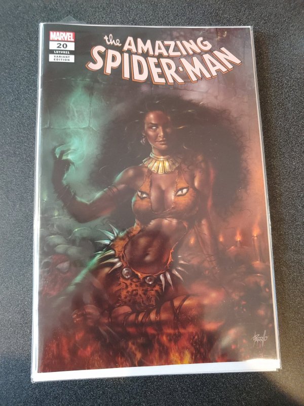 AMAZING SPIDER-MAN #20 COMICXPOSURE LUCIO PARRILLO EXCLUSIVE