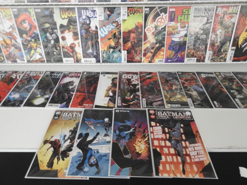 Huge Lot 140+ Comics W/ Spider-Man, Batman, Wolverine+ Avg VF-NM Condition!