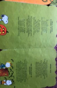 The Peanuts book of pumpkin carols, 1971