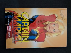 Captain Marvel, Vol. 9 HC / TP, 1TP, Marvel Comics, 2014