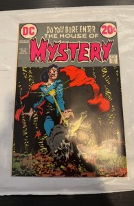 House of Mystery #211 (DC 1973) | Bernie Wrightson Vampire Cover