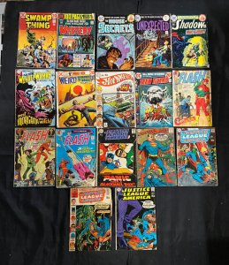 17 MISC BRONZE AGE DC COMICS LOT SWAMP THING (WRIGHTSON), FLASH, JUSTICE LEAGUE