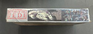 Star Wars Return Of The Jedi Millennium Falcon Model Kit 8917 1989 w/ Box