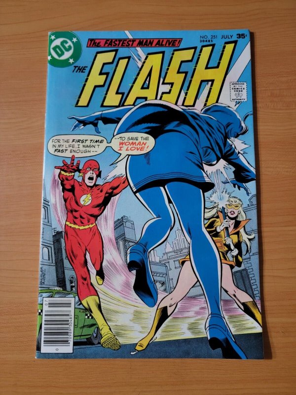 The Flash #251 Newsstand Variant ~ NEAR MINT NM ~ 1977 DC Comics