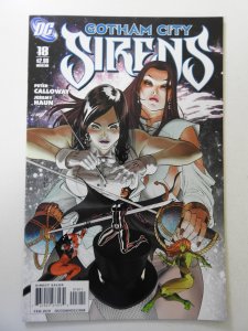 Gotham City Sirens #18 (2011) NM Condition!