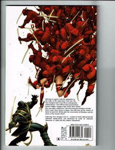 The New Avengers Marvel Comics TPB Graphic Novel Vol. # 6 Spider-Man Hulk J121