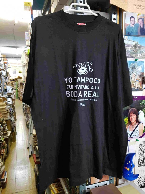 Camiseta de El Jueves color negra. Talla XL