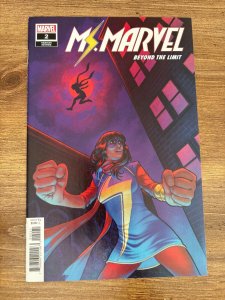Ms. Marvel # 2 NM 1st Print Variant Cover Marvel Comic Book 5 J273