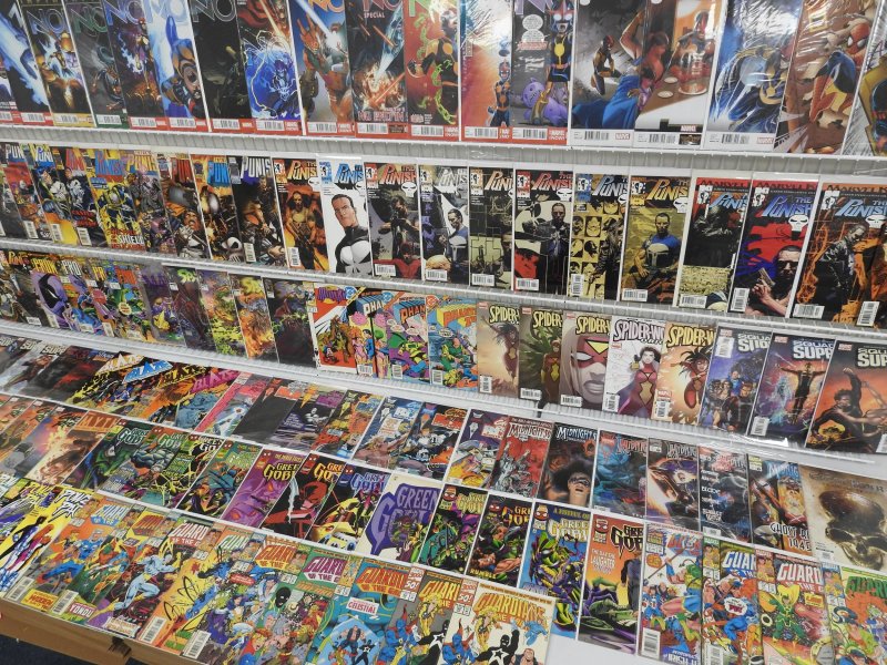 Huge Lot 150+ Comics W/ Nova, Punisher, Ghost Rider, +More! Avg FN/VF Condition!