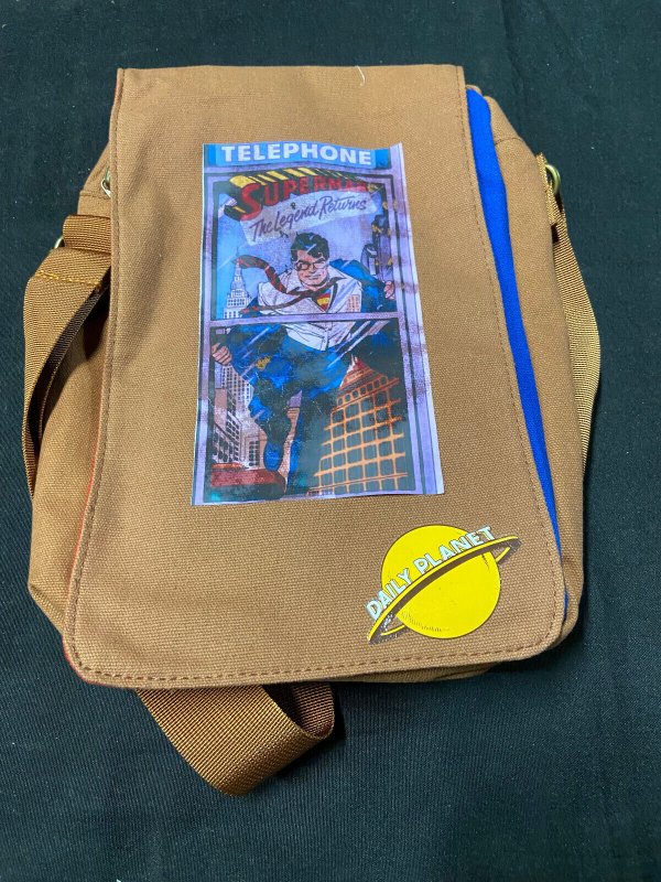 WORLD'S FINEST COLLECTION SUPERMAN LOOT CRATE W/ BLANKET,  FIGURE + MORE