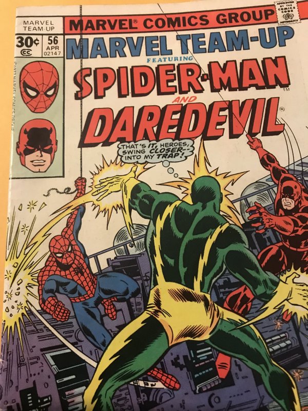 MARVEL TEAM-UP #56 : 4/77 Fn+; Daredevil & Spider-Man; Electro