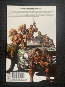 2011 THE NEW AVENGERS Volume 2 Bendis / Immonen TPB SC VF 8.0 1st Marvel Comics