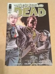THE WALKING DEAD 87 VF Carl loses an eye Robert Kirkman
