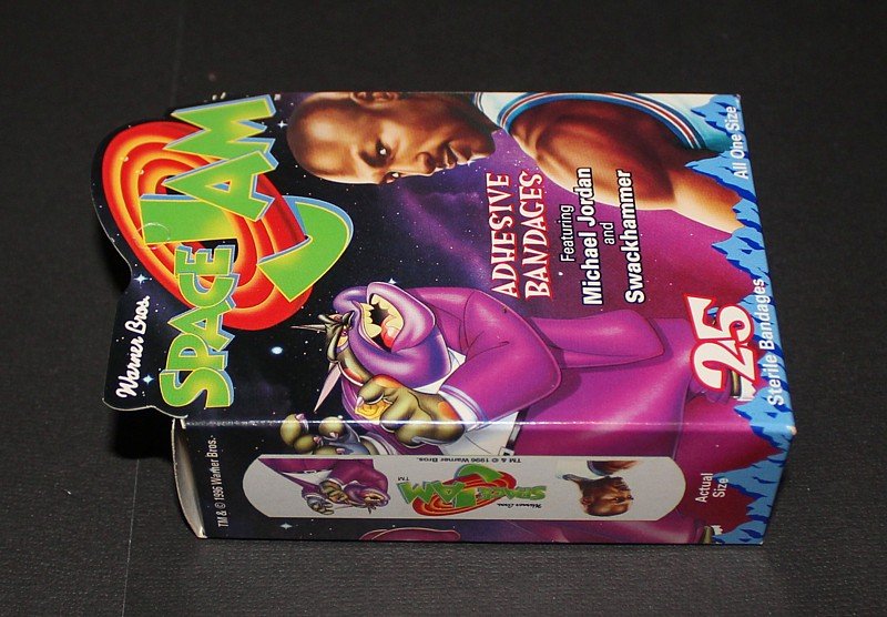 Michael Jordan Space Jam Band-Aid Promo Box MINT 1996