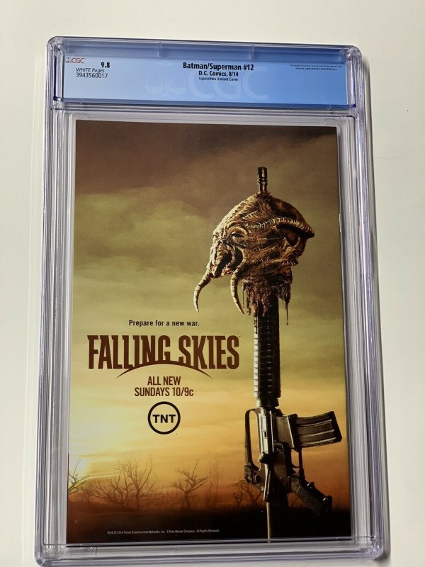 Batman superman 12 cgc 9.8 lucia bombshell variant