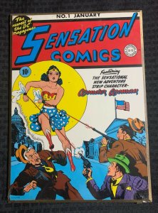 SENSATION COMICS #1 Wonder Woman Origin 10.5x14.25 Plaque Wall Hanger SEALED