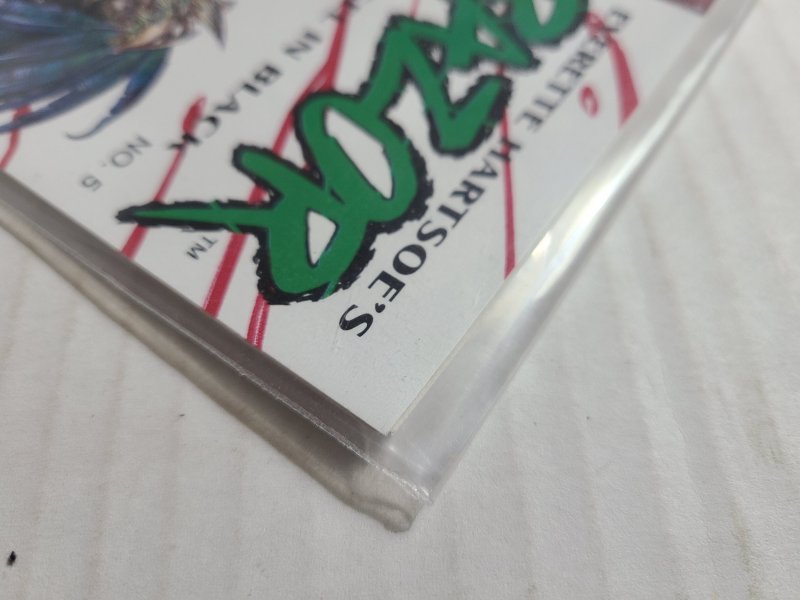 Signed NM Razor #5 (1994)