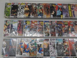 Huge Lot 140+ Comics W/ Justice League, Batman, Supergirl, +More! Avg VF- Cond