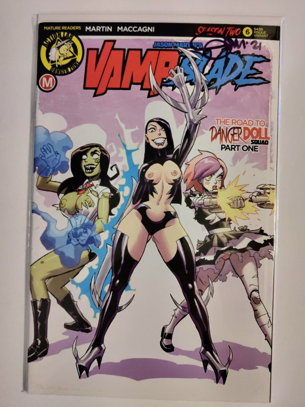 VAMPBLADE SEASON TWO #6 CVR B WINSTON YOUNG RISQUE (Signed by Martin w/ COA)