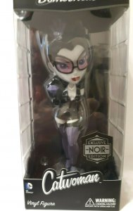 DC Bombshells Catwoman Vinyl Figure Exclusive Noir Edition -SDCC 2016- MIB - NEW