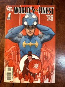 World's Finest #1 Cover B (2009)