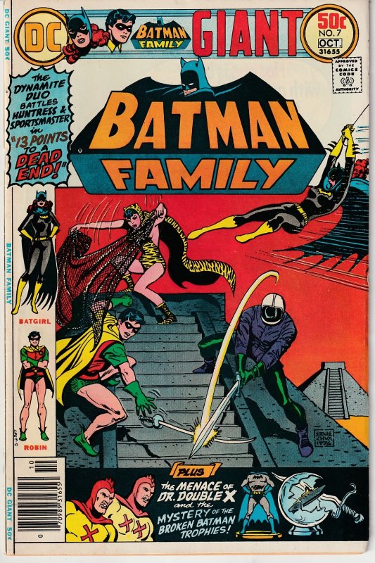 Batman Family # 7 Batgirl and Robin vs Sports Master and Huntress