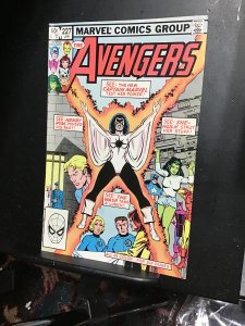 The Avengers #227 (1983) Black captain marvel! High-grade key! NM- she hulk! Wow
