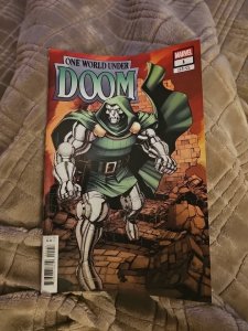 ONE WORLD UNDER DOOM #1 (2025)  NM - 1:25 INCENTIVE BRADSHAW VARIANT