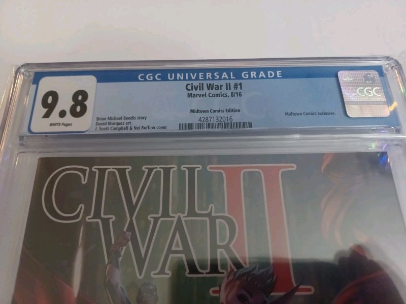 Civil War II #1 - J Scott Campbell - Midtown Comics Exclusive - 2016 - CGC 9.8