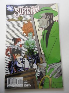 Gotham City Sirens #9 (2010)