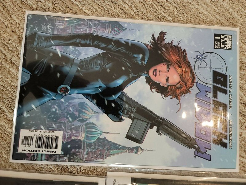 Black widow comic lot Marvel comics new movie Scarlet Johansson variants Copper