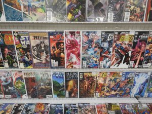 Huge Lot 150+ Comics W/ Batman, Spiderman, Justice League, +More AVG VF-