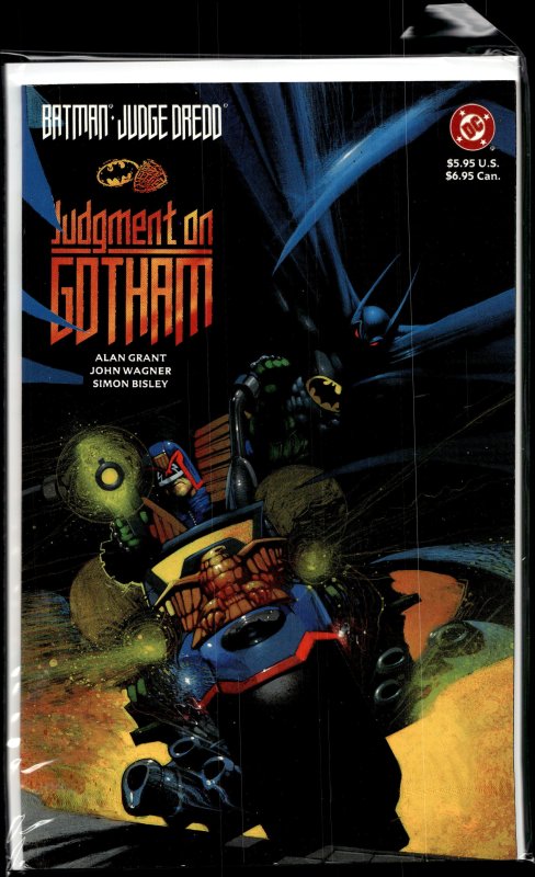 Batman/Judge Dredd: Judgment on Gotham (1992) Judge Dredd