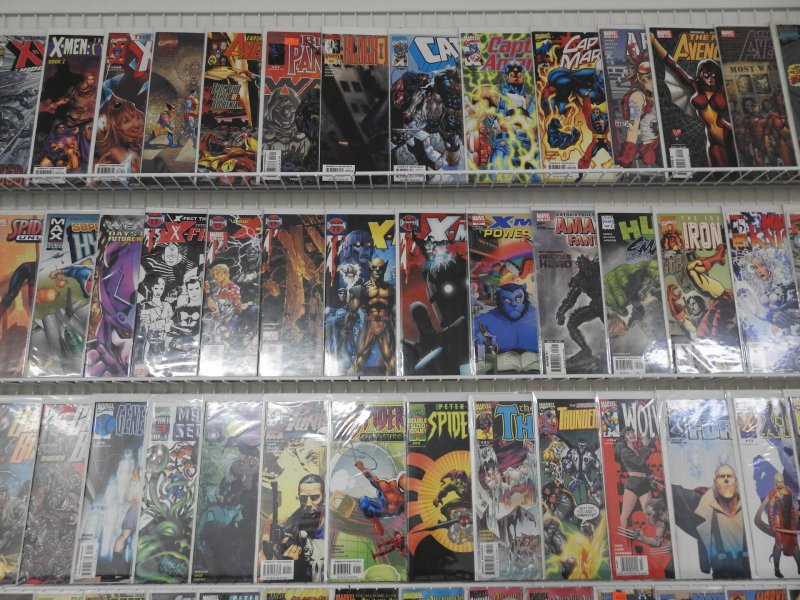 Huge Lot of 130+ Comics W/ X-Men Avengers, Spiderman, Avg. VF+ Condition