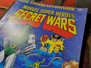 Seret Wars Sticker Book Adventures  Marvel Super Heroes unused Puzzle 