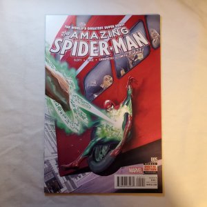 Amazing Spider-Man 5 Near Mint Cover by Alex Ross