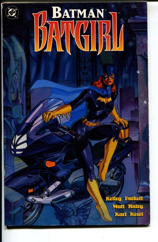 Batman: Batgirl-Kelley Puckett-Paperback