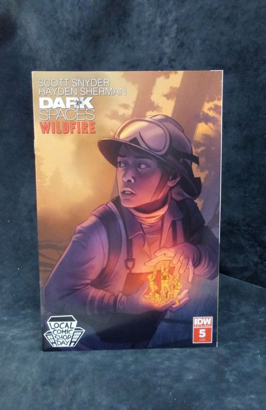 Dark Spaces: Wildfire #5 Cover E (2022)