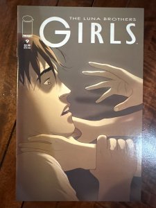 Girls #9 (2006)