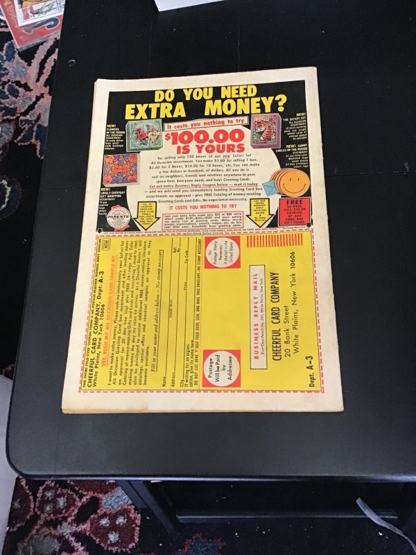 Fantastic Four #121 (1972) Silver surfer!  Gabriel! Mid-grade! FN- Wow!