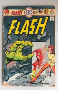 The Flash #236 (1975)