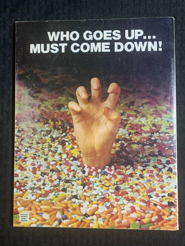 1979 MAD SUPER SPECIAL Magazine #28 GD+ 2.5 with Nostalgic #7 Comic Insert