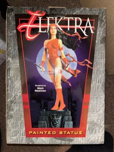 Bowen Designs Elektra (Daredevil), Full Size, 14 Statue, Limited to 3000