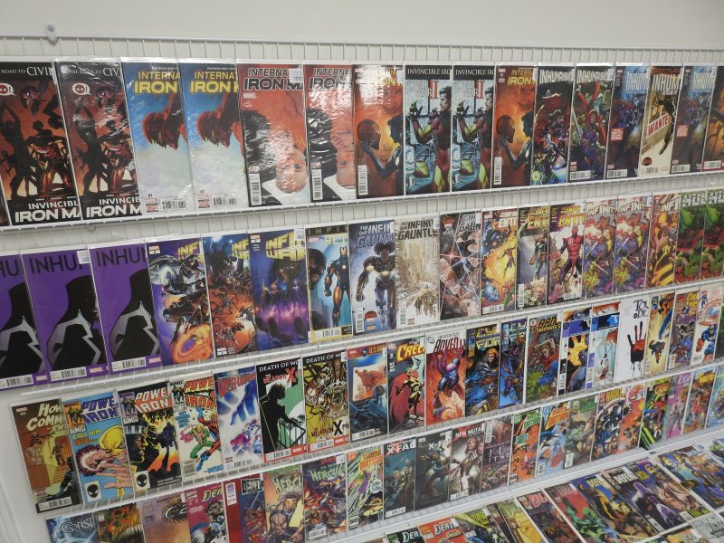 Huge Lot 150+ Comics W/ Hulk, Iron Man, Avengers, +More! Avg VF Condition!