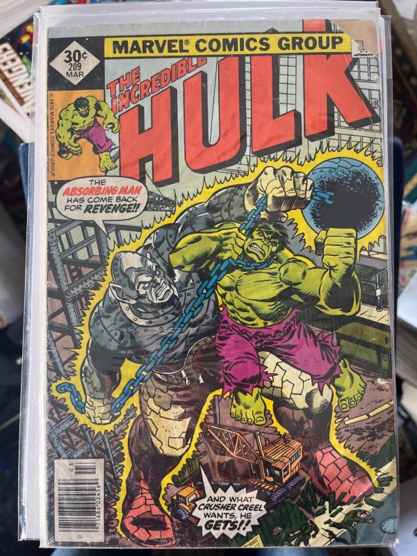 The Incredible Hulk #209 (1977)