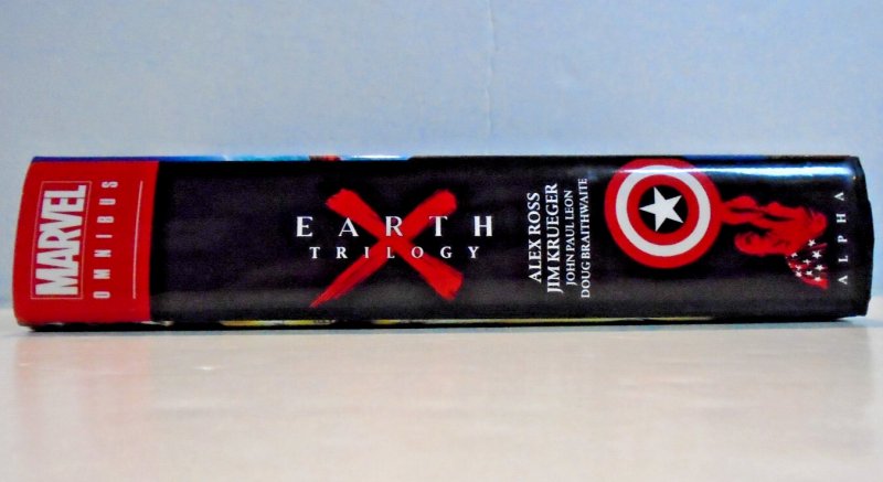 Earth X Trilogy Omnibus: Alpha HC Alex Ross