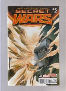 Secret Wars #5 - SIGNED BY ESAD RIBIC! (8.5/9.0) 2015