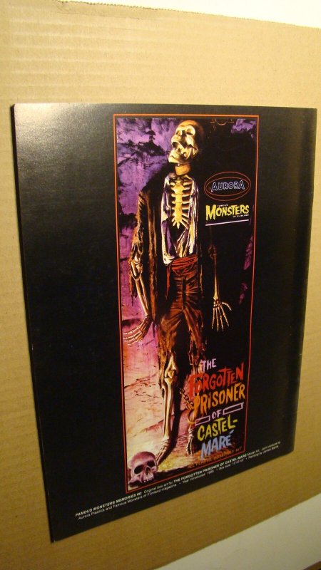 FAMOUS MONSTERS 221 *NICE* 40TH ANNIVERSARY ADAM WEST BATMAN LUGOSI KARLOFF