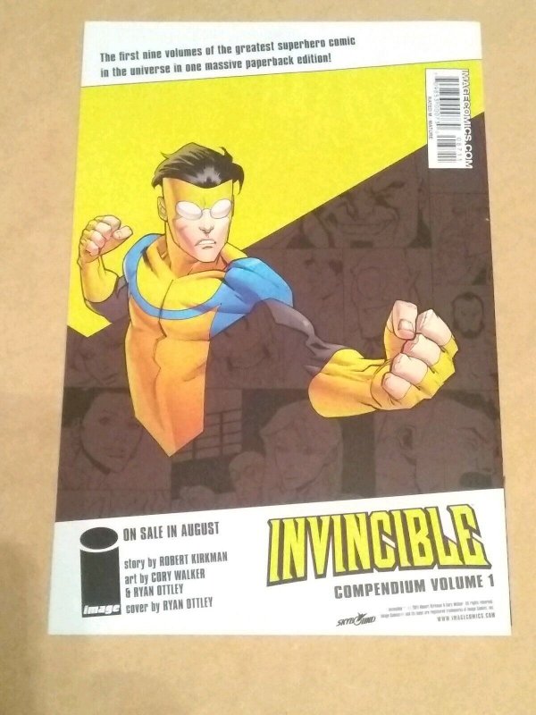 THE WALKING DEAD 87 VF Carl loses an eye Robert Kirkman