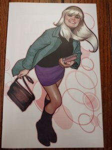 GWEN STACY 1 NM ADAM HUGHES VIRGIN VARIANT UNKNOWN COMICS AMAZING SPIDERMAN